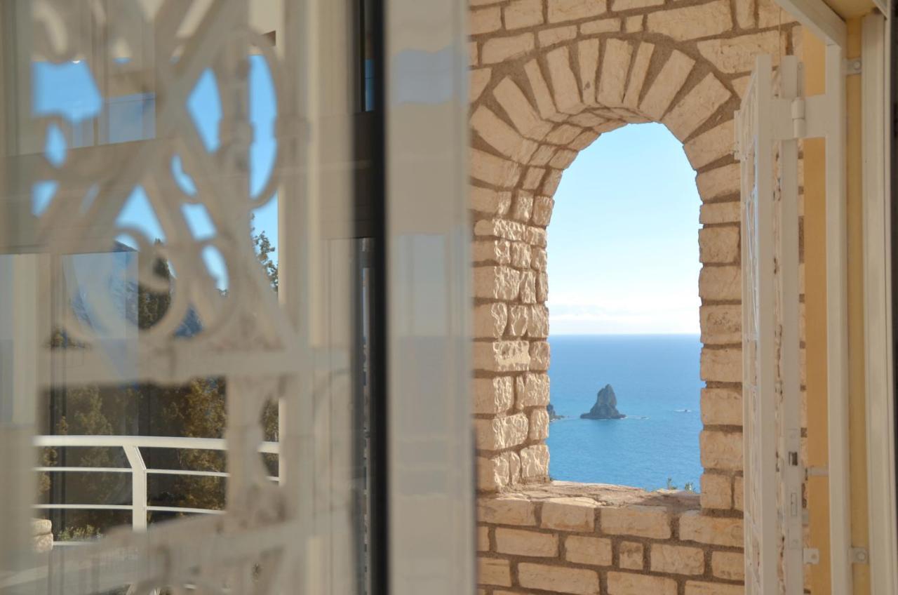 Villa Alibertini Агиос-Гордиос Экстерьер фото